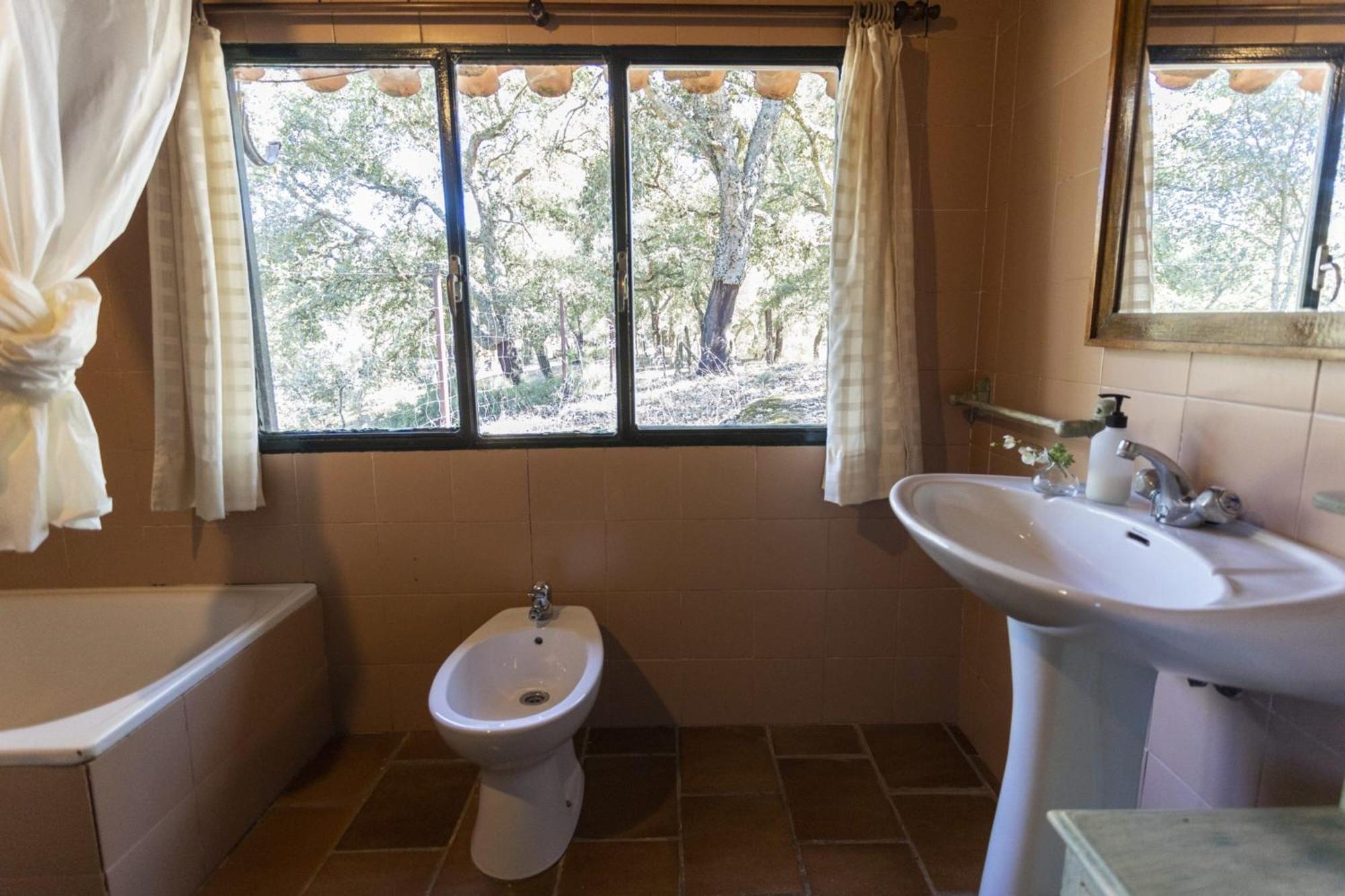 Pozuelo 1 Jabugo Guest House Екстериор снимка